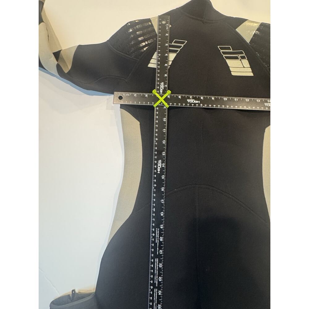 Seaskin Women’s Small Full Body Wetsuit Black Gray Front Zip Surf Dive Swim - Picture 7 of 8
